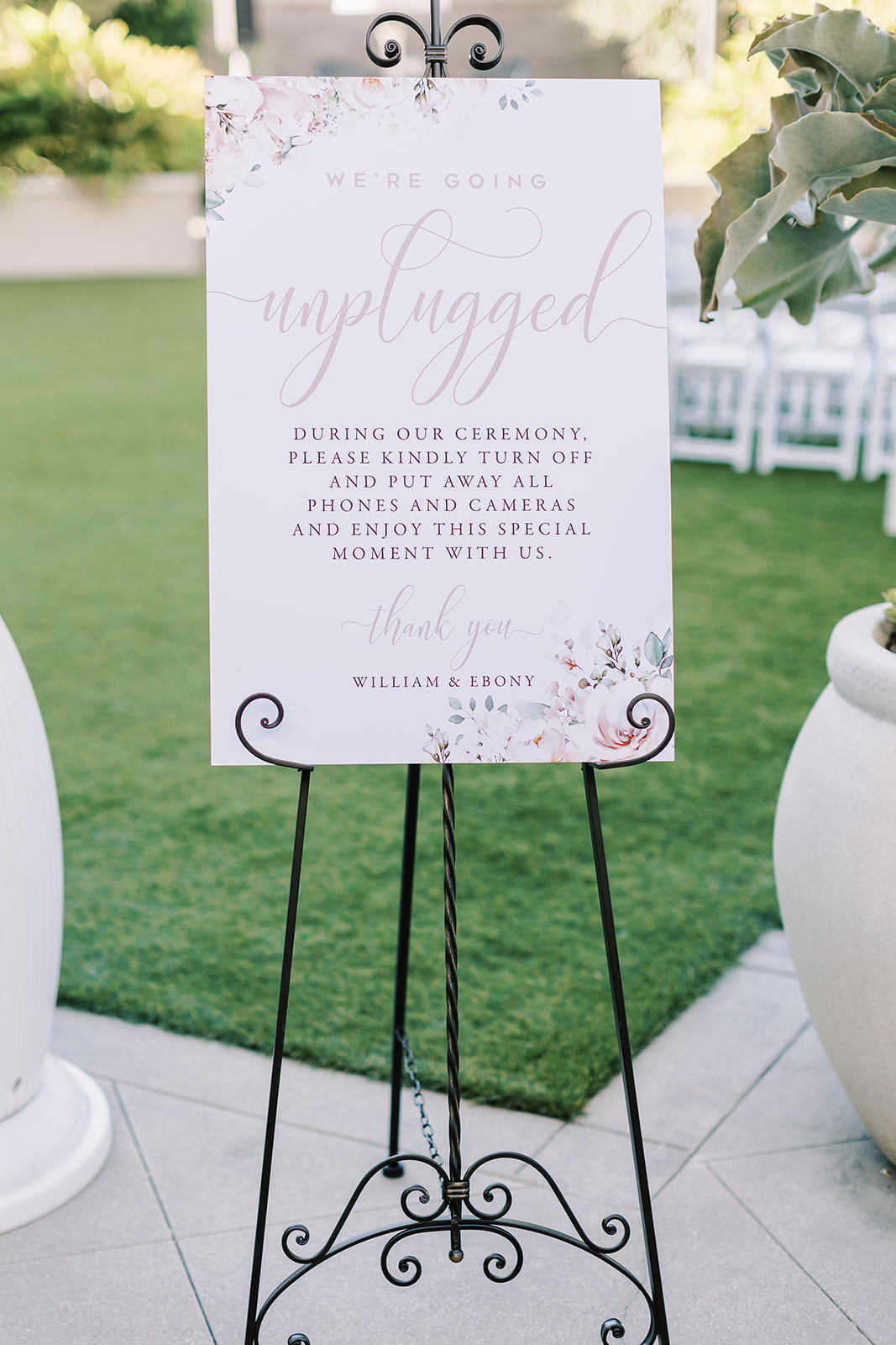 Hummingbird Florals Wedding Welcome Sign - Canva Digital Template
